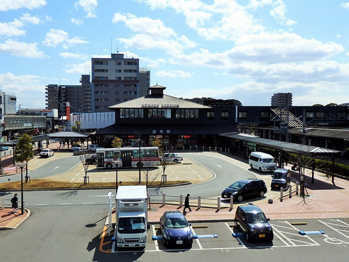 直方駅（JR九州・平成筑豊鉄道）