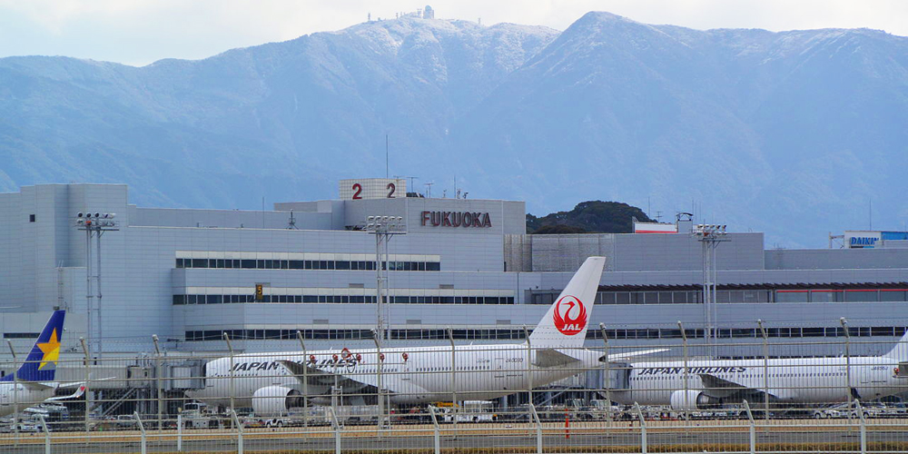 福岡空港