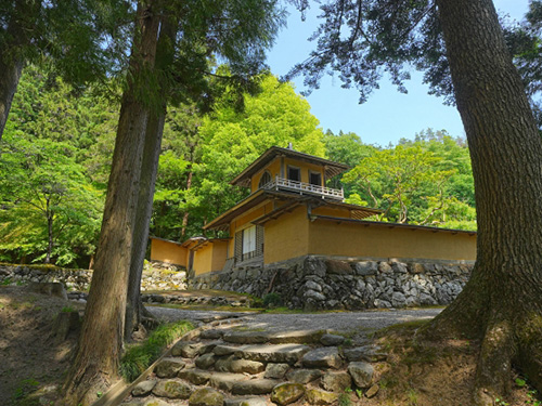 黒石寺
