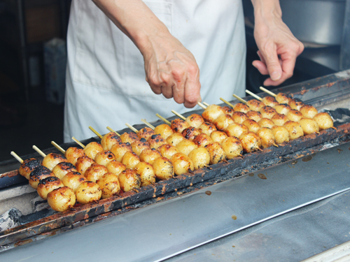 所沢名物「焼きだんご」